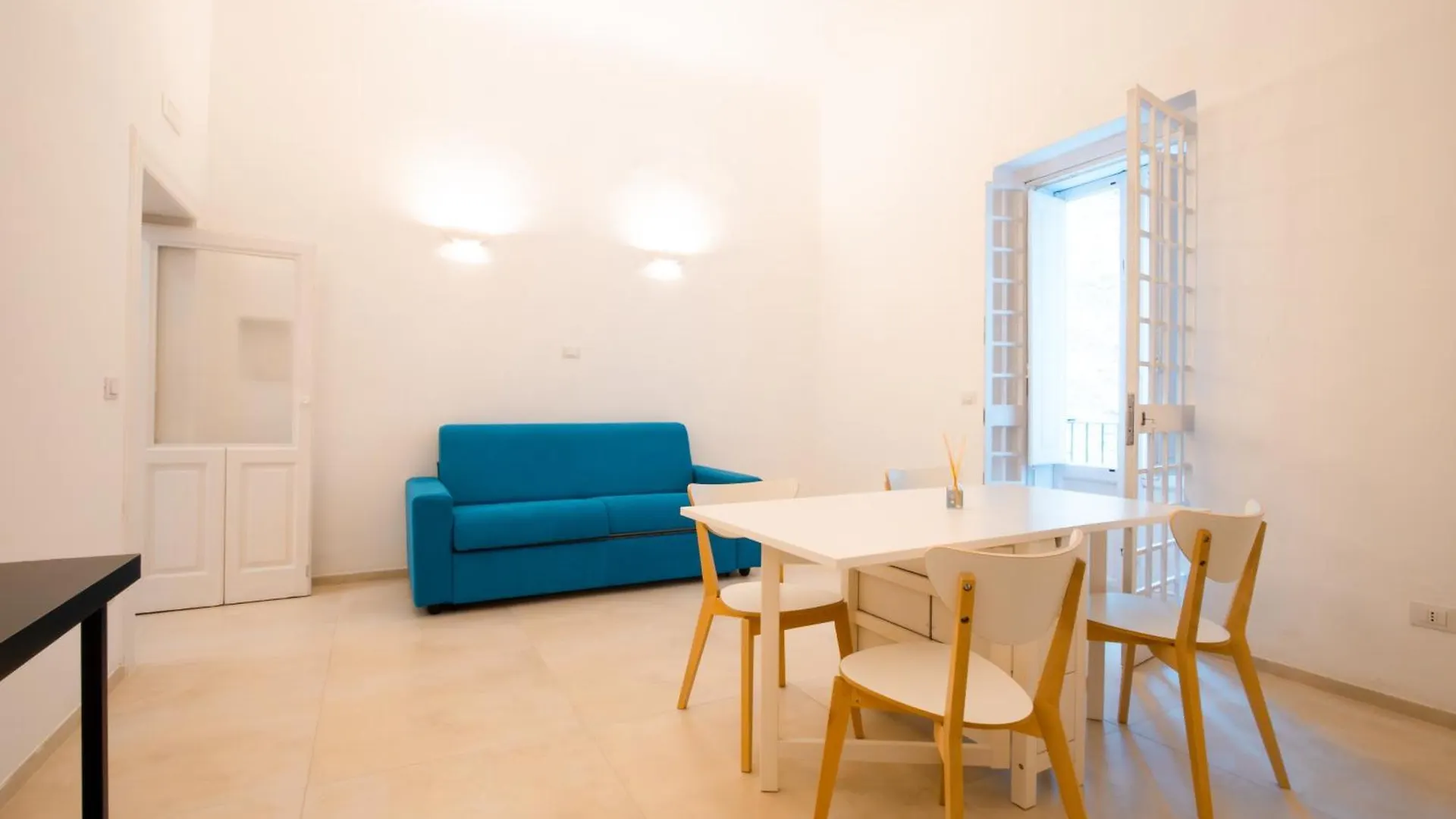 Ravannah Bari Apartmán